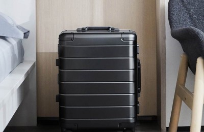 Xiaomi giới thiệu vali kim loại thế hệ 2 - Mi Metal Travel Silver 2 dung tích lớn hơn, giá chỉ hơn 3.5 triệu đồng